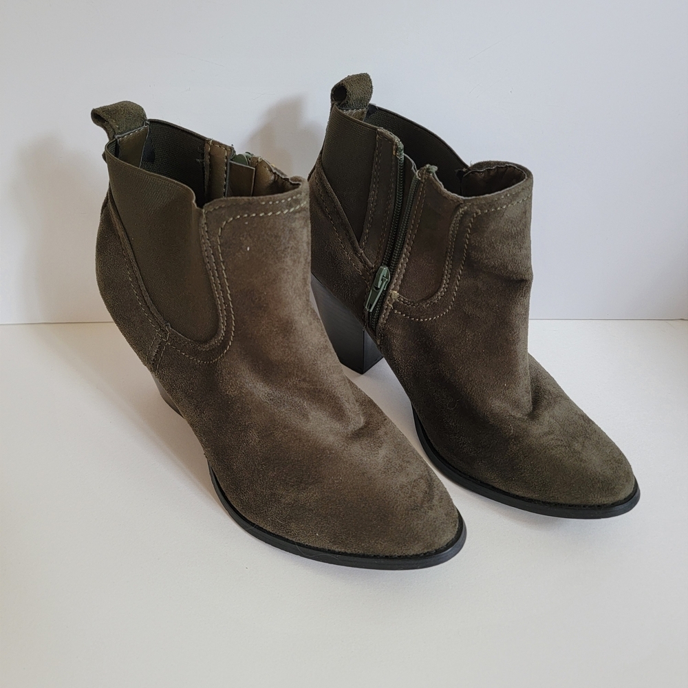 Sociology Olive Gree Heeled Ankle Boots Booties 7.5